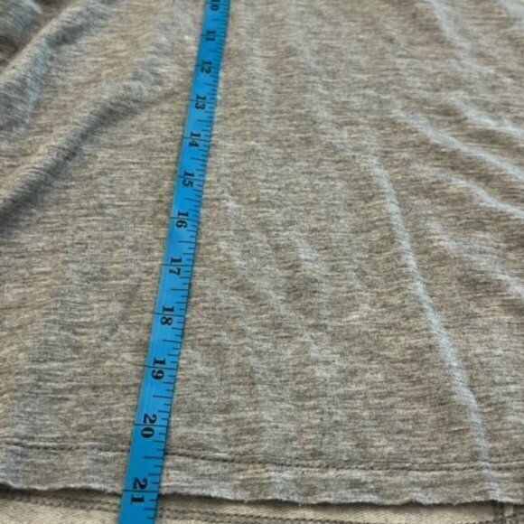BUNDLE 3 FOR $18- NWT Inspired Hearts Grey Sweatshirt Off Shoulder Junior MED - Picture 9 of 12